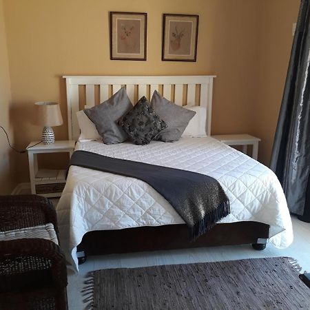 African Dreams Bed And Breakfast 东伦敦 外观 照片