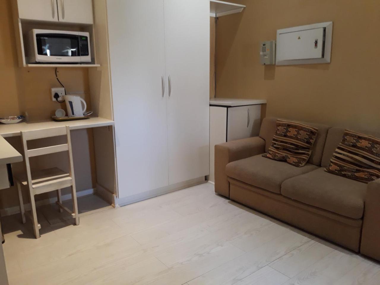 African Dreams Bed And Breakfast 东伦敦 外观 照片